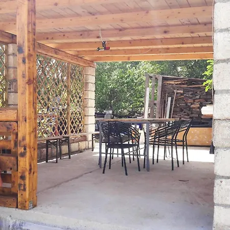 Gorgeous In With Kitchen Apartment *